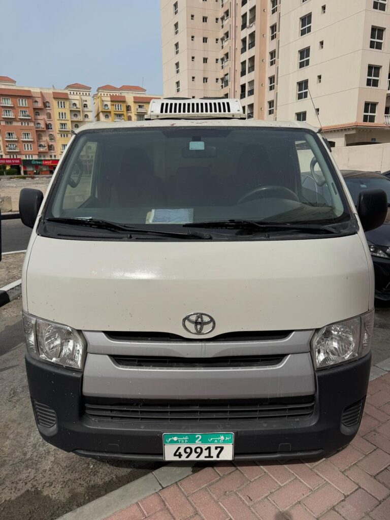 Abu Dhabi chiller van rental for frozen and refrigerated transport